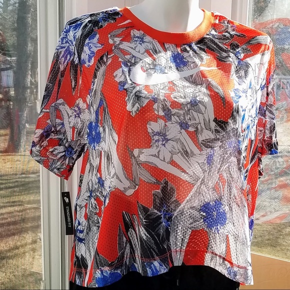 Nike Red & Blue Tropical Print Perforated Boxy Cropped Short Sleeve Tee Shirt - Picture 4 of 8